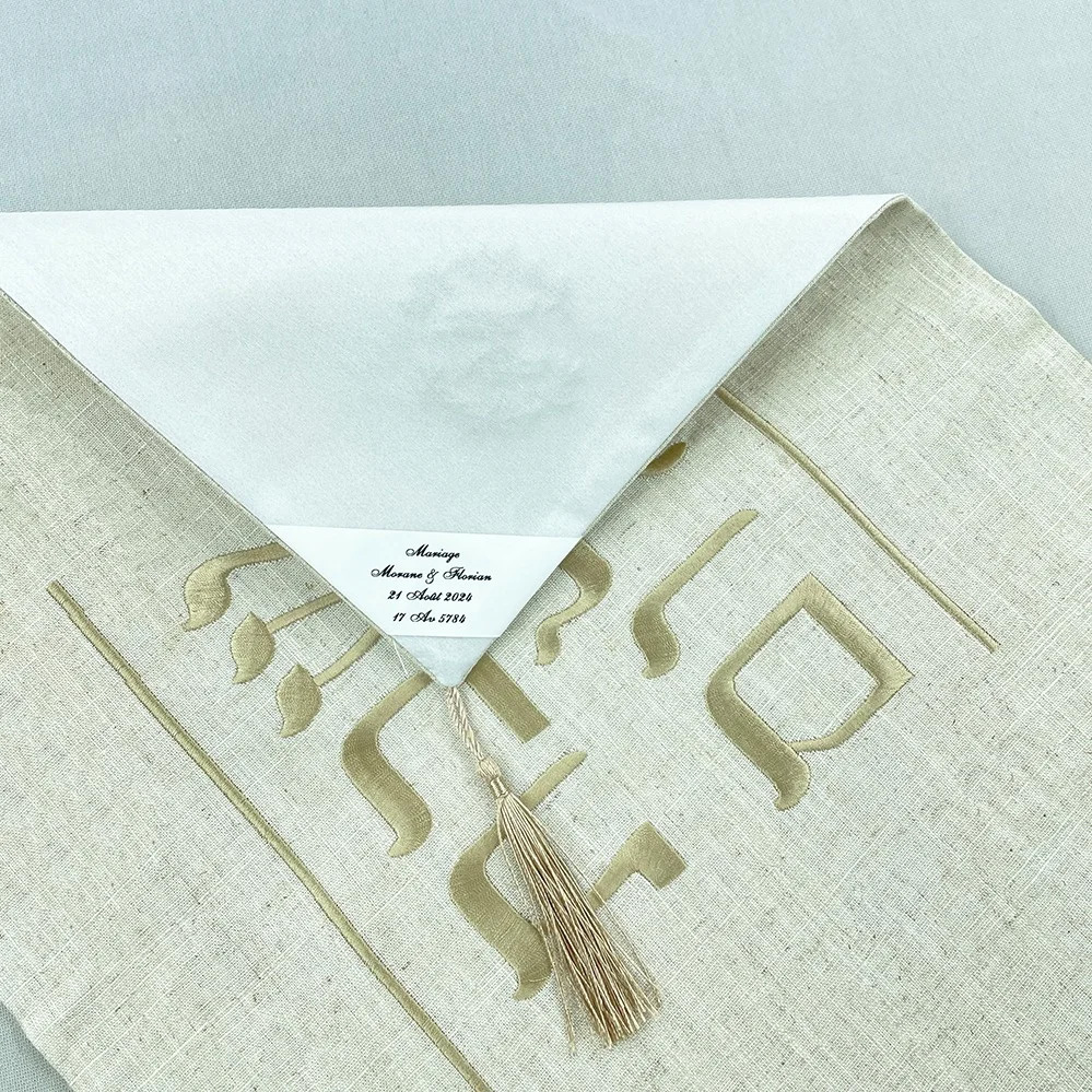 Light Green Shabbat Covers with White Embroidery of AI-3